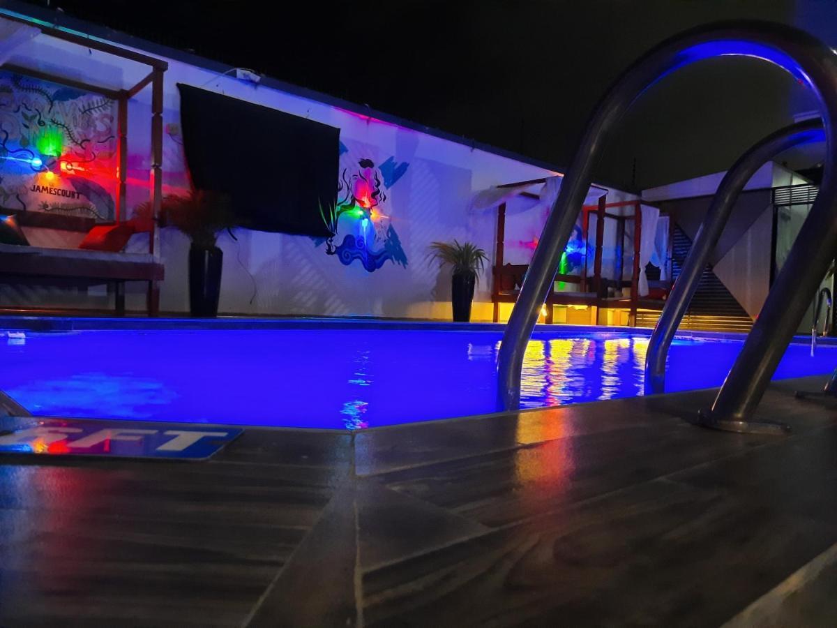 James Court Hotel & Luxury Apartments Lekki Kültér fotó
