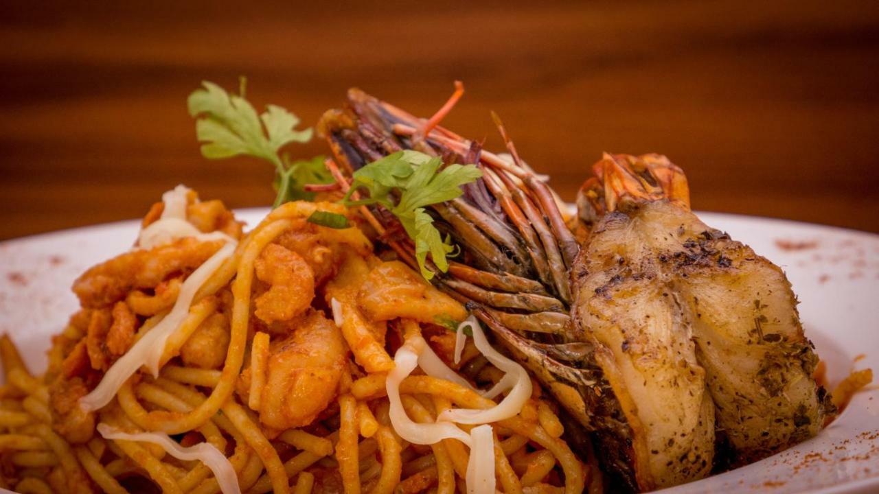 James Court Hotel & Luxury Apartments Lekki Kültér fotó